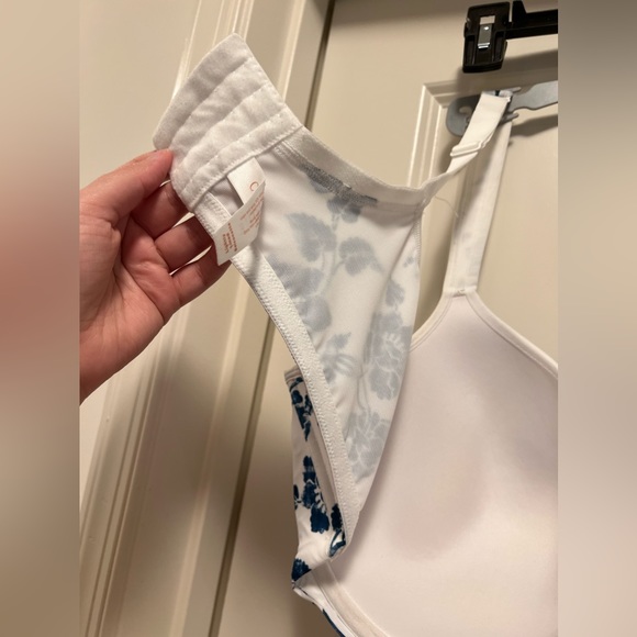 Lane Bryant Cacique Lightly Lined Balconette - Picture 5 of 5